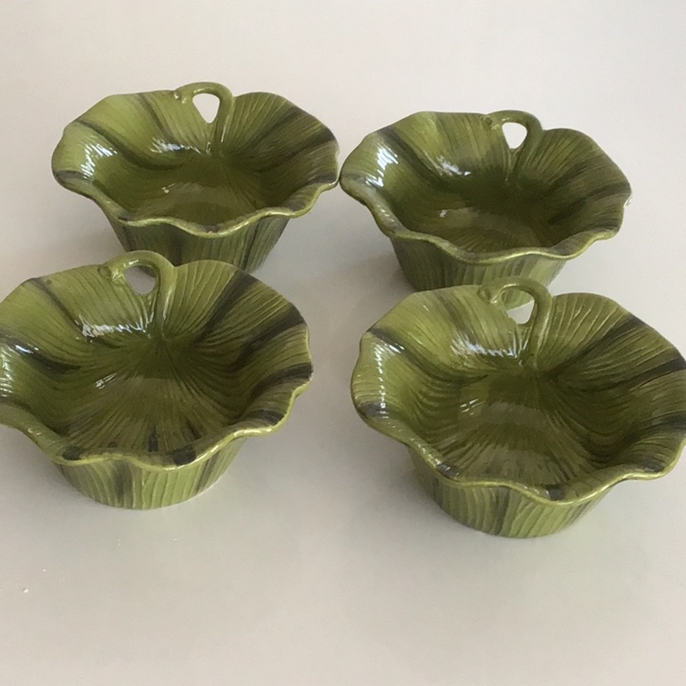 Final sale New 4 Tommy Bahama 6” Gingko salad Bowls